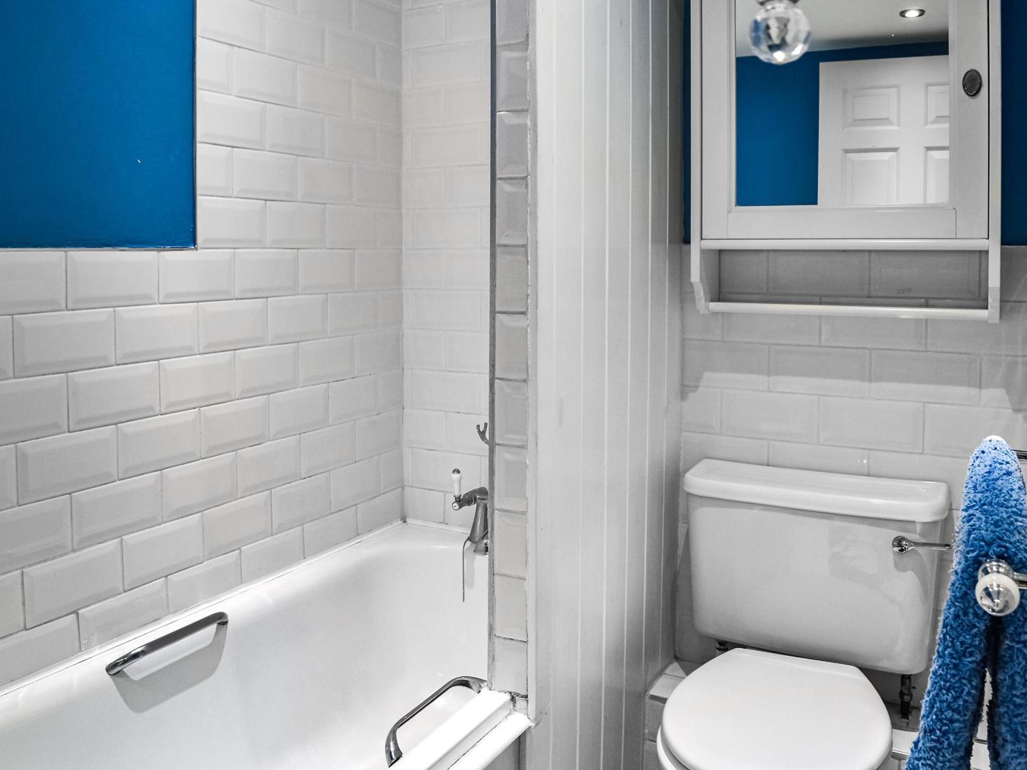 County House Apartment - 27911 York Exteriér fotografie